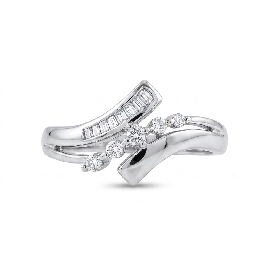 10 K WG Diamond Ring 0.32 CT